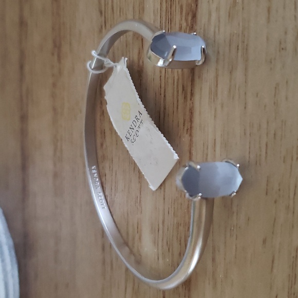 KENDRA SCOTT NWT Edie Cuff Bangle O/S - Picture 2 of 8